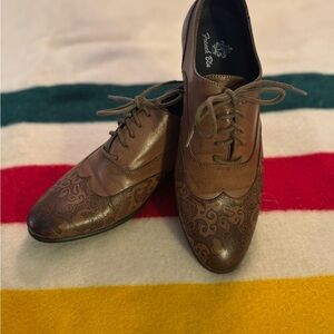 Brown Tooled Leather Shoes Womens 8-8.5